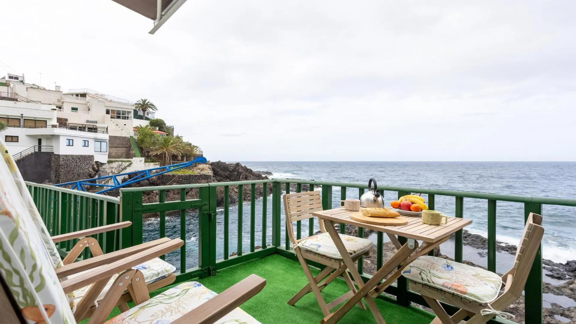 Okstay El Mar Y Tu Tenerife contacts